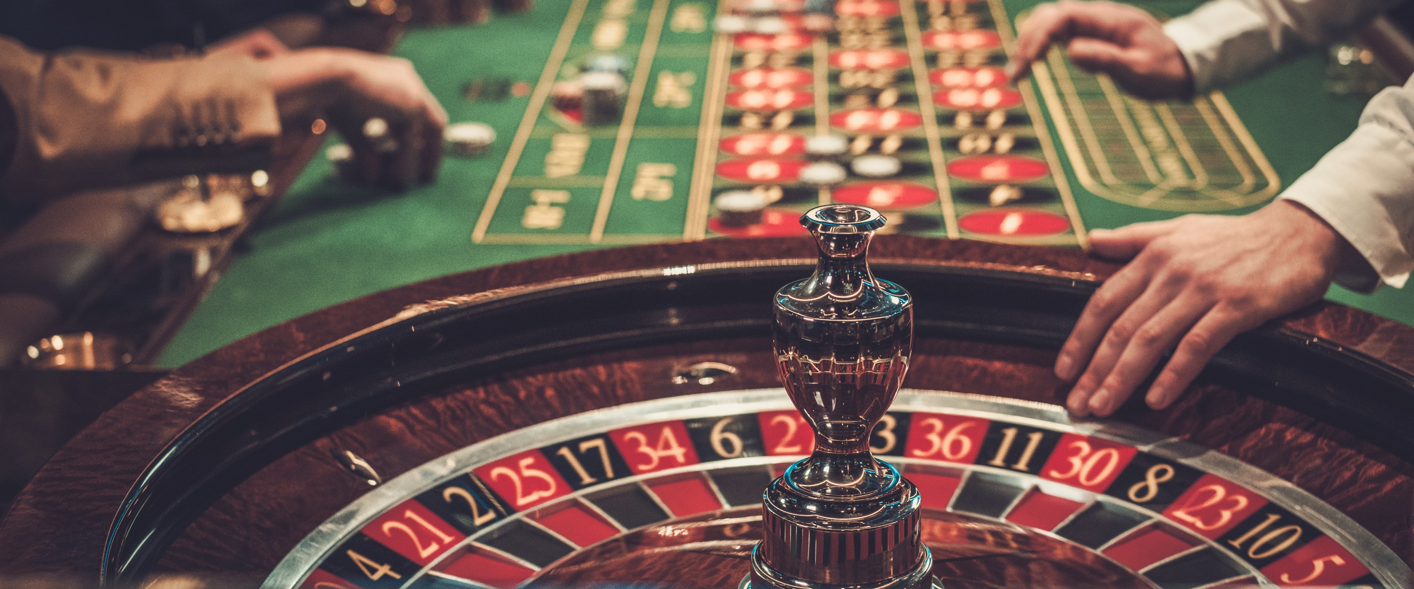 Gambling table